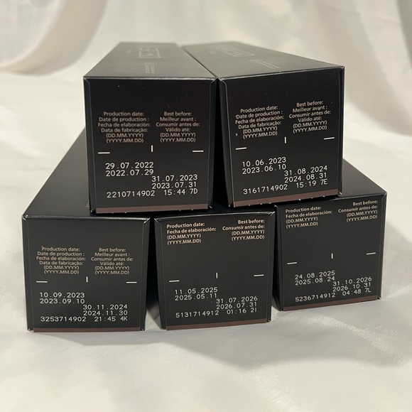 Nespresso Vertuo 5PC SET: Intenso *NEW IN BOX* - Picture 4 of 4